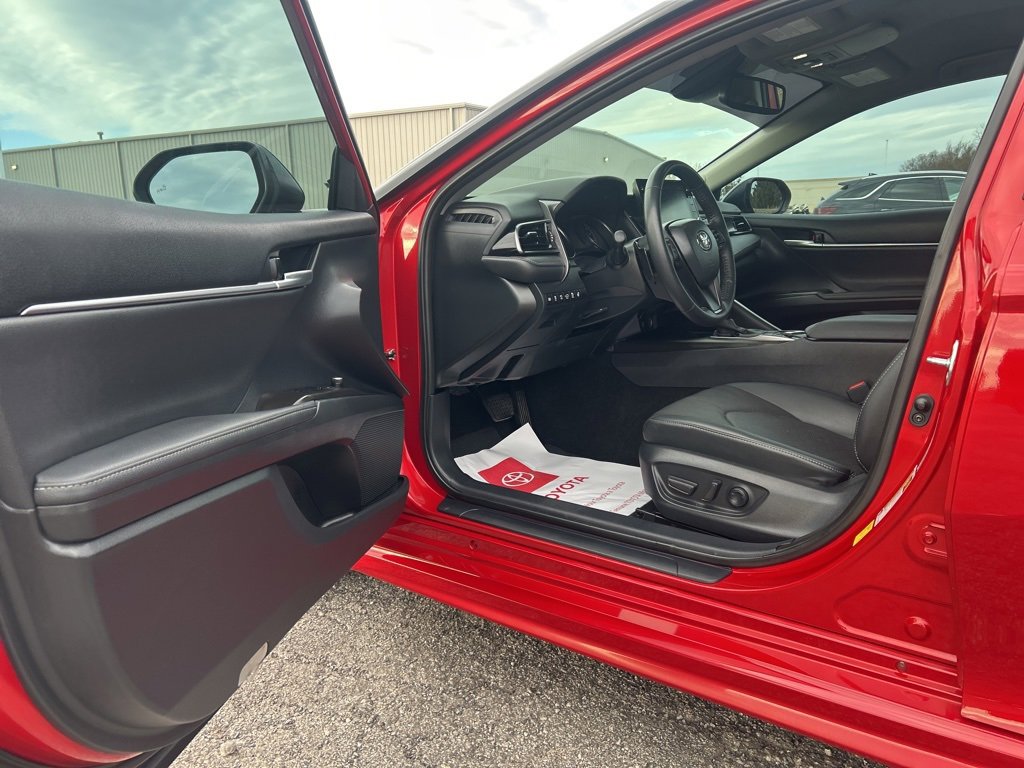 Used 2024 Toyota Camry XSE image 10