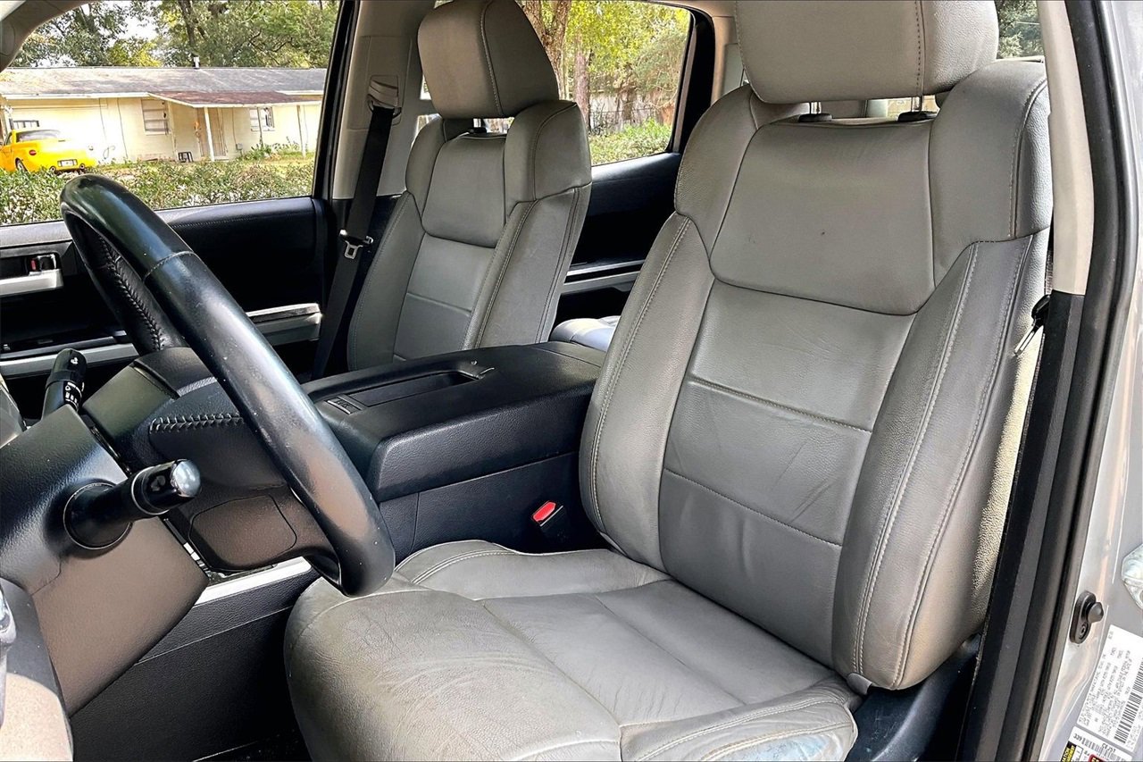 Used 2021 Toyota Tundra SR5 w/ SR5 Leather Package image 18