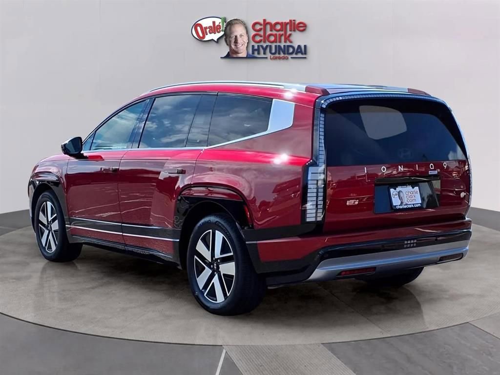 New 2026 Hyundai Ioniq 9 SEL image 3