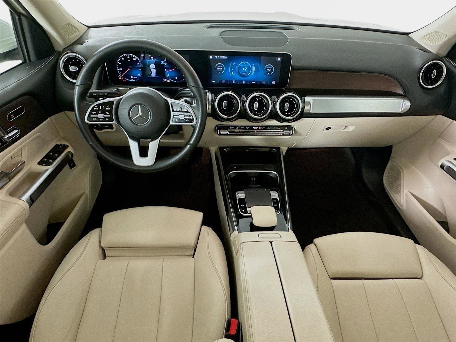 Used 2020 Mercedes-Benz GLB 250 4MATIC image 27