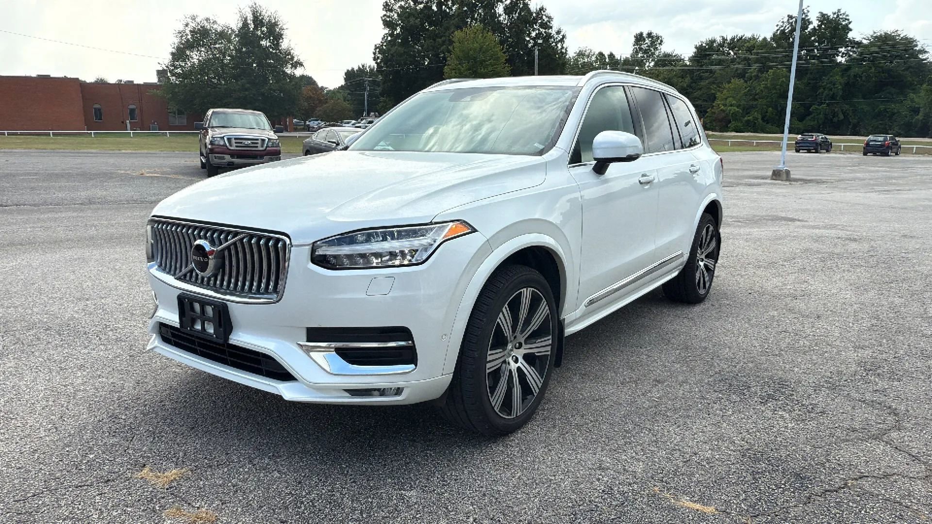 Used 2020 Volvo XC90 T6 Inscription w/ Protection Package image 1