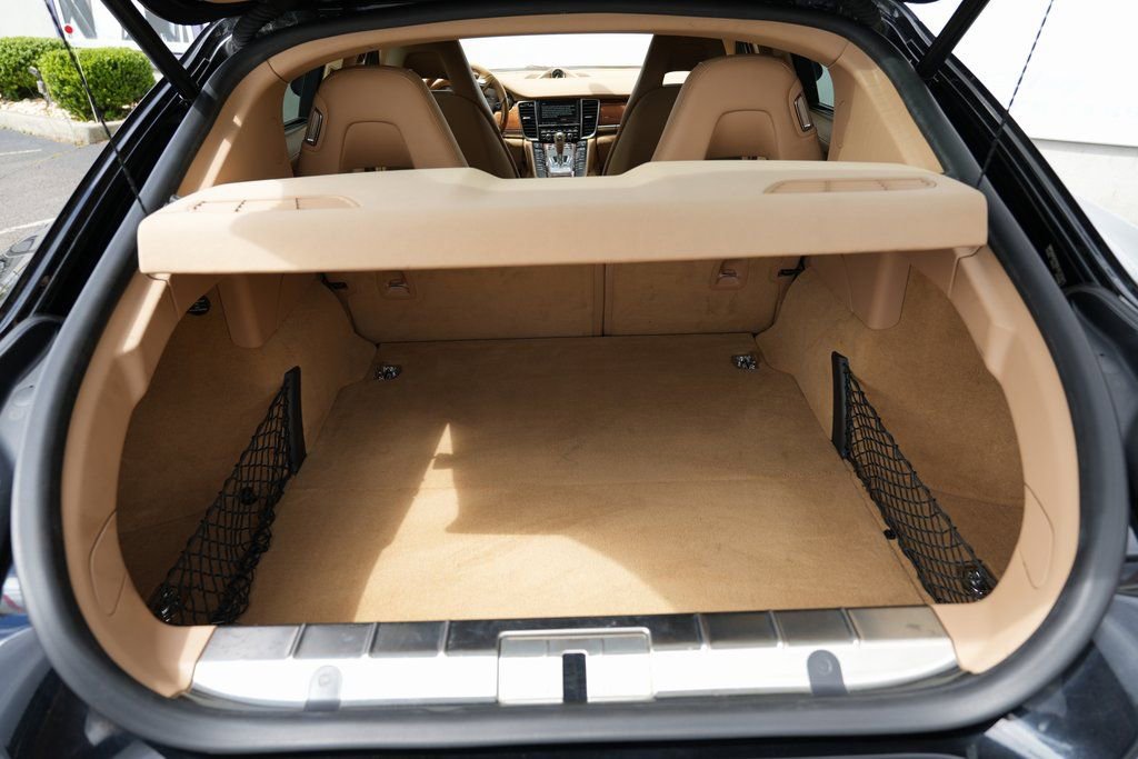 Used 2013 Porsche Panamera image 15