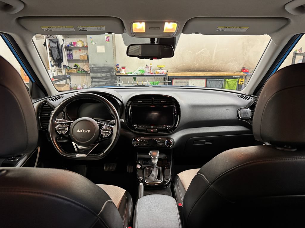 Used 2023 Kia Soul GT-Line FWD image 26