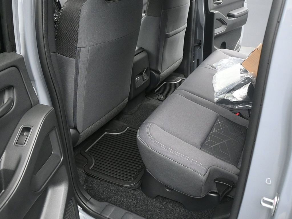 New 2026 Nissan Frontier SV image 19