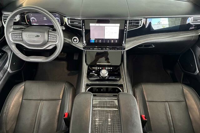 Certified 2022 Jeep Wagoneer Series II w/ Premium Group I AWD/4WD image 10