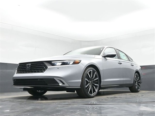 Used 2025 Honda Accord Touring image 42