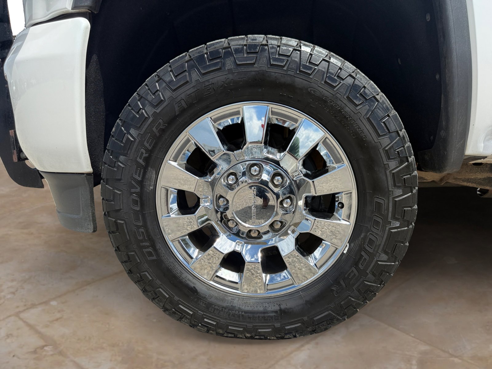 Used 2019 GMC Sierra 2500 Denali w/ Duramax Plus Package AWD/4WD image 31
