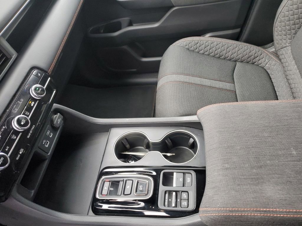 Certified 2023 Honda Pilot Sport image 23