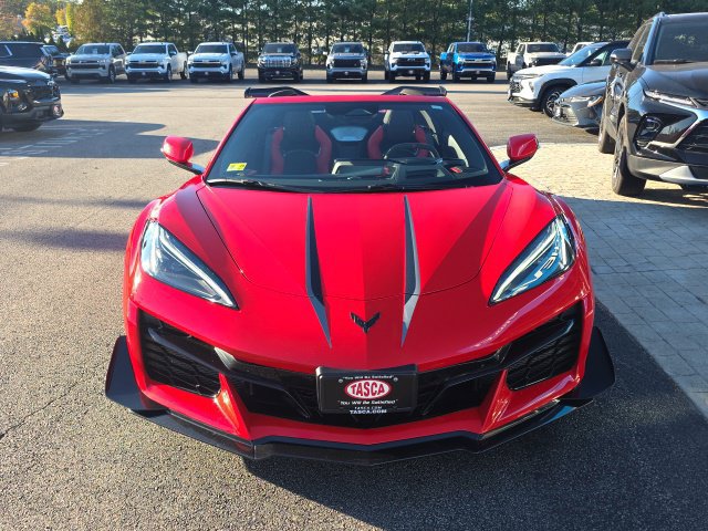 Used 2026 Chevrolet Corvette Z06 w/ Z07 Performance Package RWD image 12