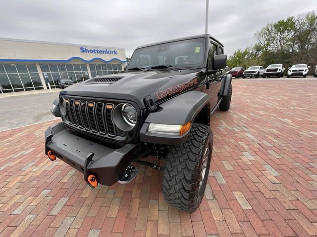 Used 2024 Jeep Gladiator Mojave w/ Technology Group AWD/4WD image 25