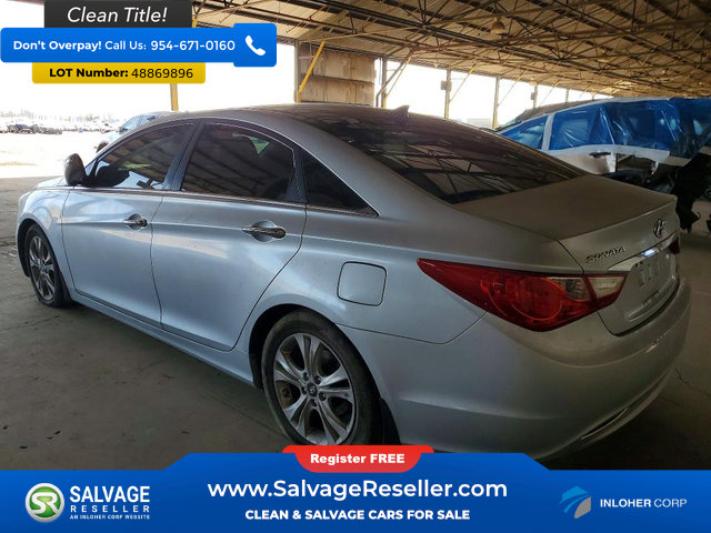 Used 2012 Hyundai Sonata Limited w/ Navigation Pkg image 3