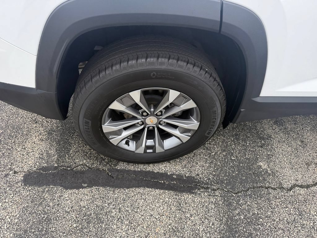 Certified 2026 Chevrolet Equinox LT AWD/4WD image 29