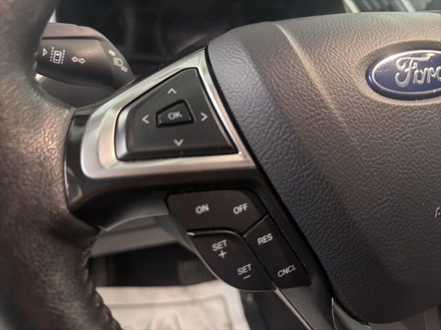 Used 2024 Ford Edge Titanium image 17