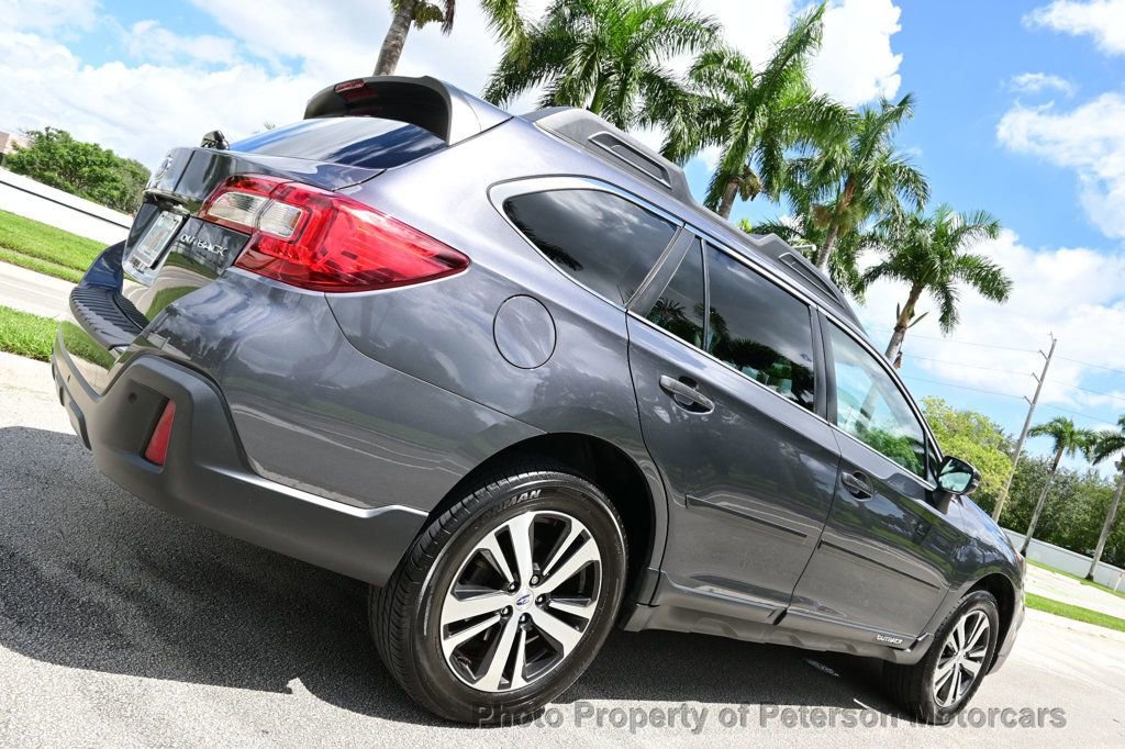 Used 2018 Subaru Outback 2.5i Limited image 3