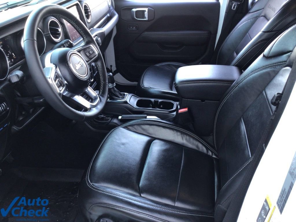 Used 2022 Jeep Wrangler Unlimited Sahara w/ Cold Weather Group image 7