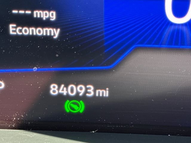 Used 2022 Volkswagen Taos SE w/ IQ.Drive SE Package image 18