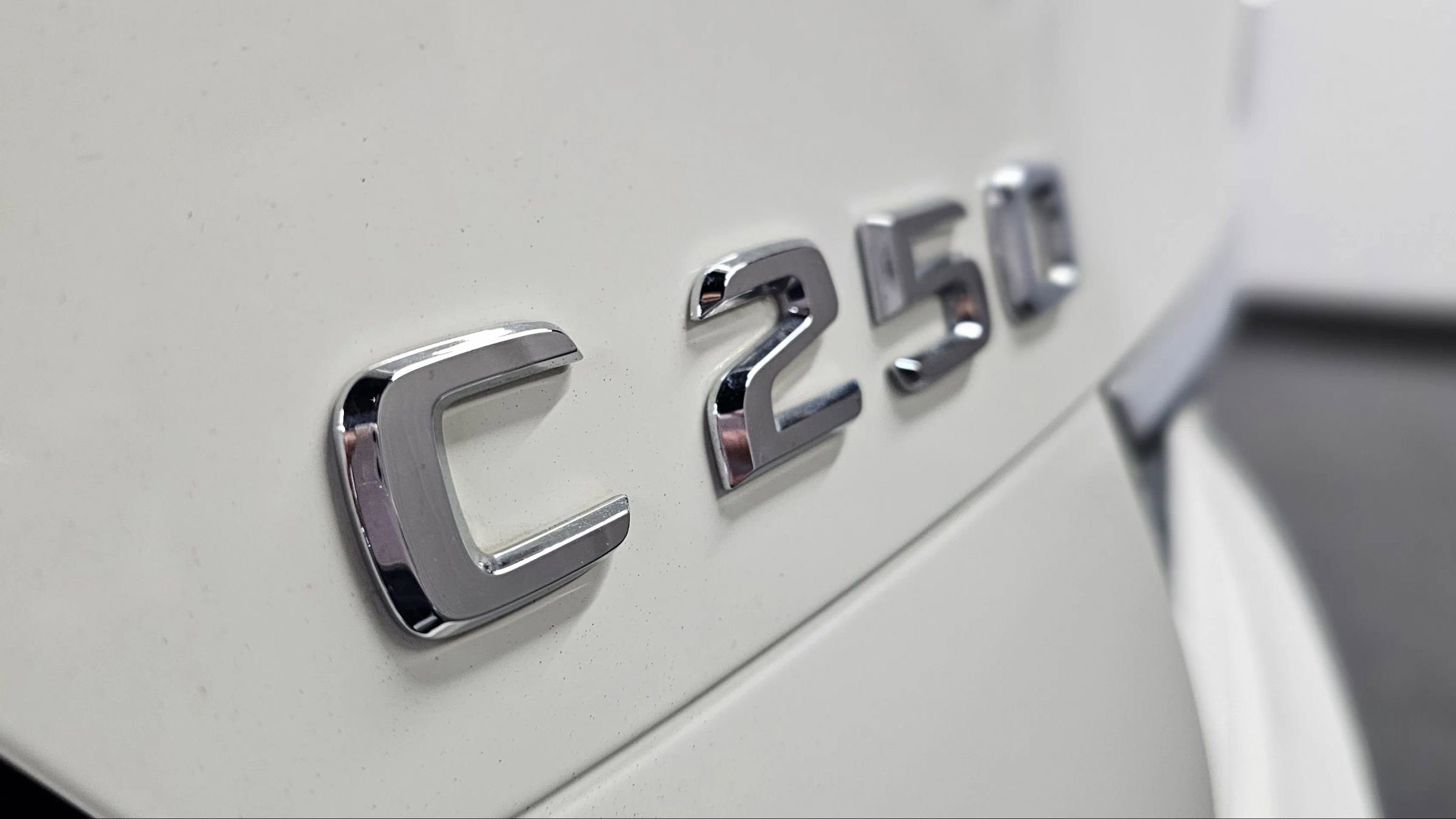 Used 2012 Mercedes-Benz C 250 Sedan image 22