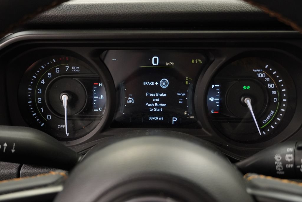 Used 2024 Jeep Wrangler Unlimited AWD/4WD image 34