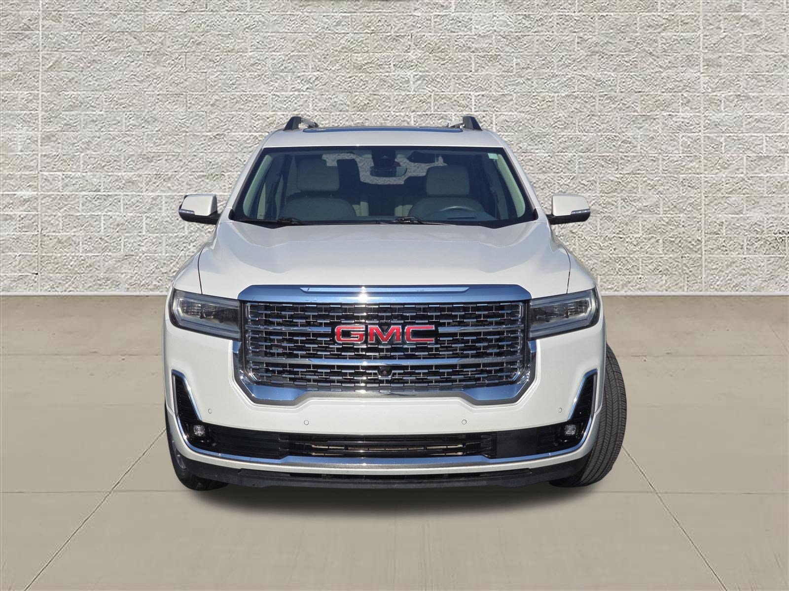Used 2021 GMC Acadia Denali w/ Denali Technology Package AWD/4WD image 2
