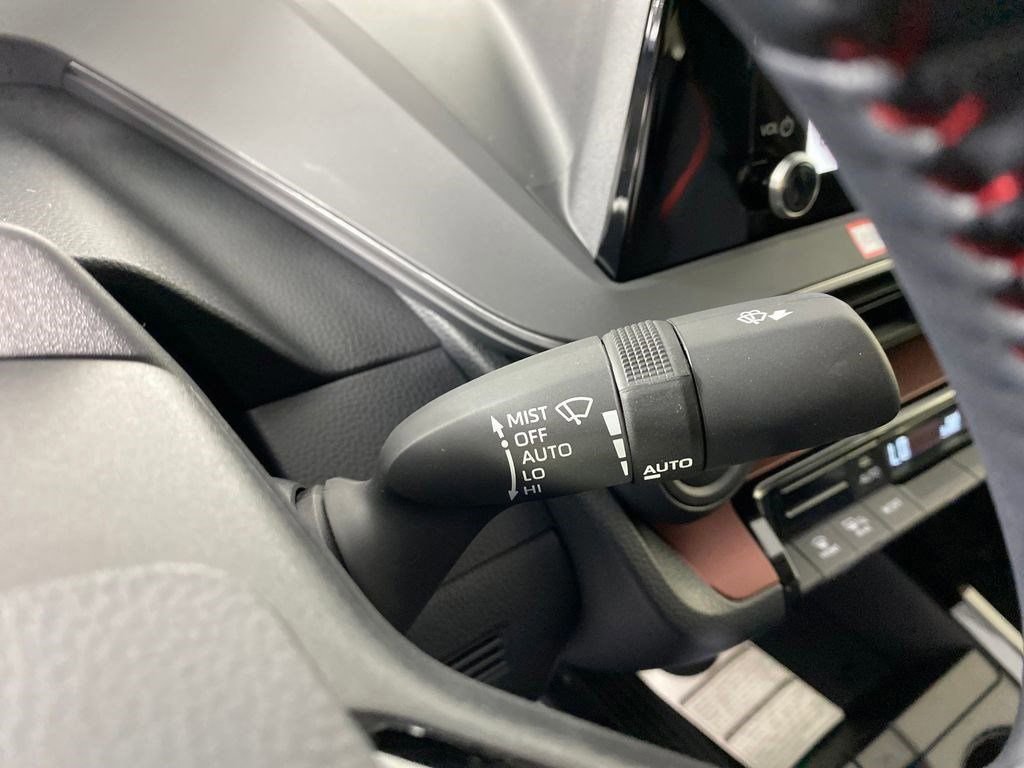 New 2026 Toyota Prius SE image 15