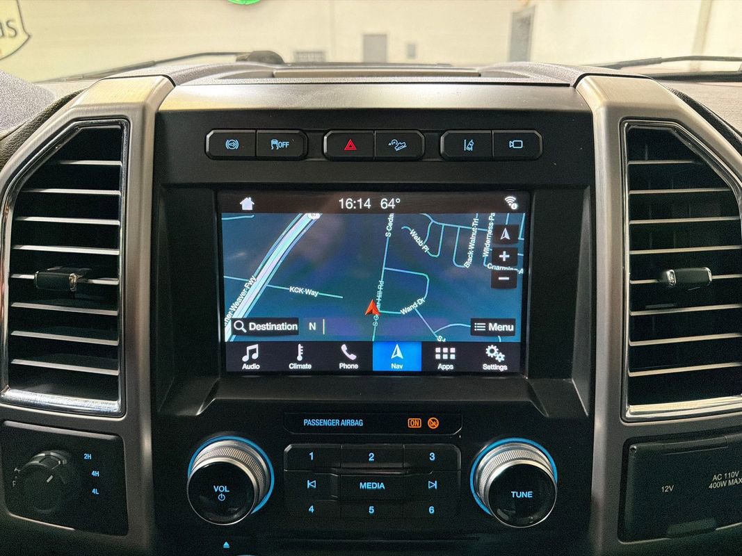 Used 2018 Ford F350 Platinum w/ Platinum Ultimate Package AWD/4WD image 24