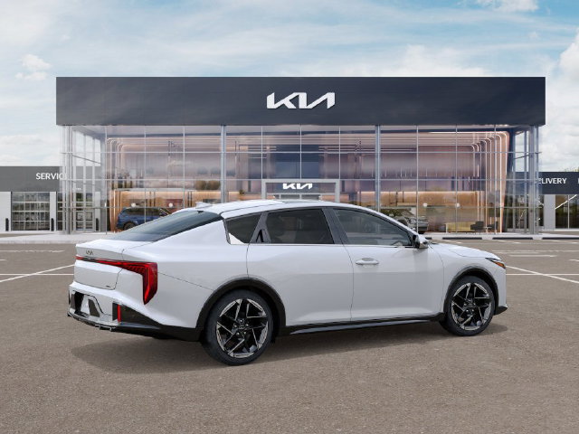 Used 2025 Kia K4 GT-Line w/ GT-Line Premium Package FWD image 6