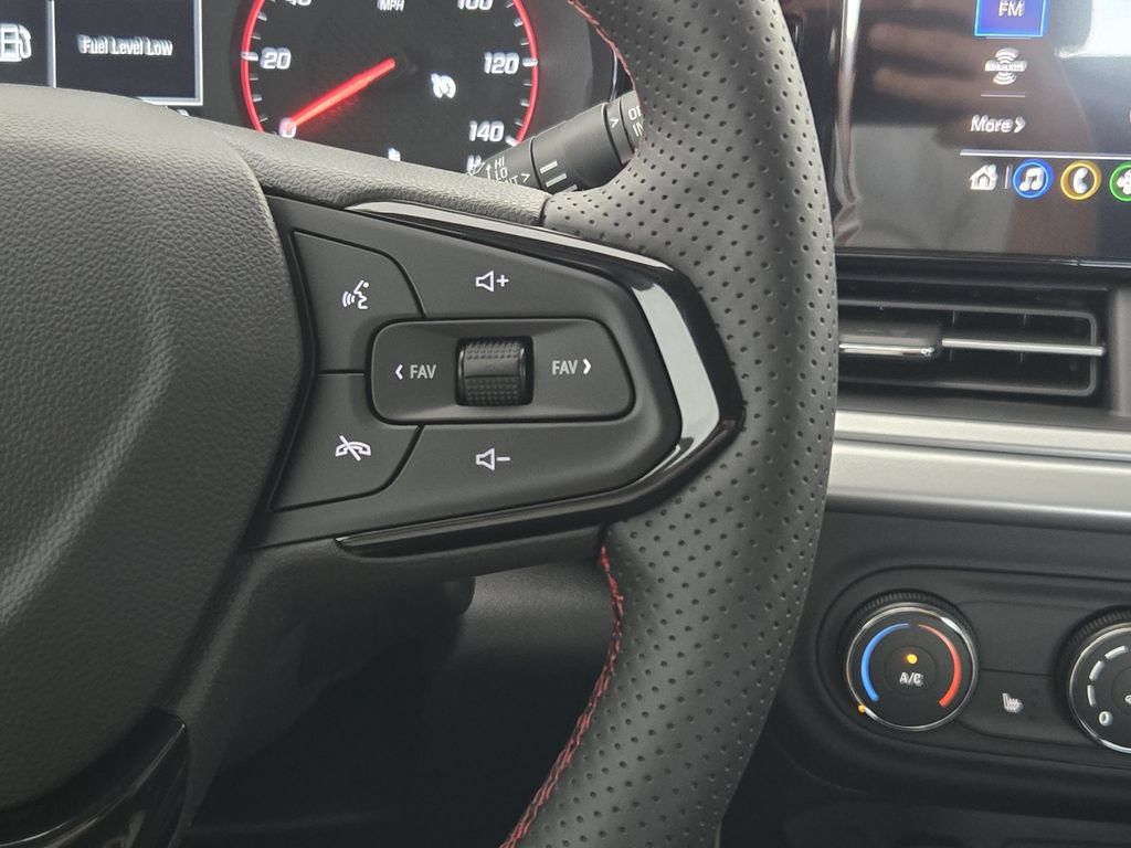 New 2026 Chevrolet Trax RS w/ Driver Confidence Package FWD image 31