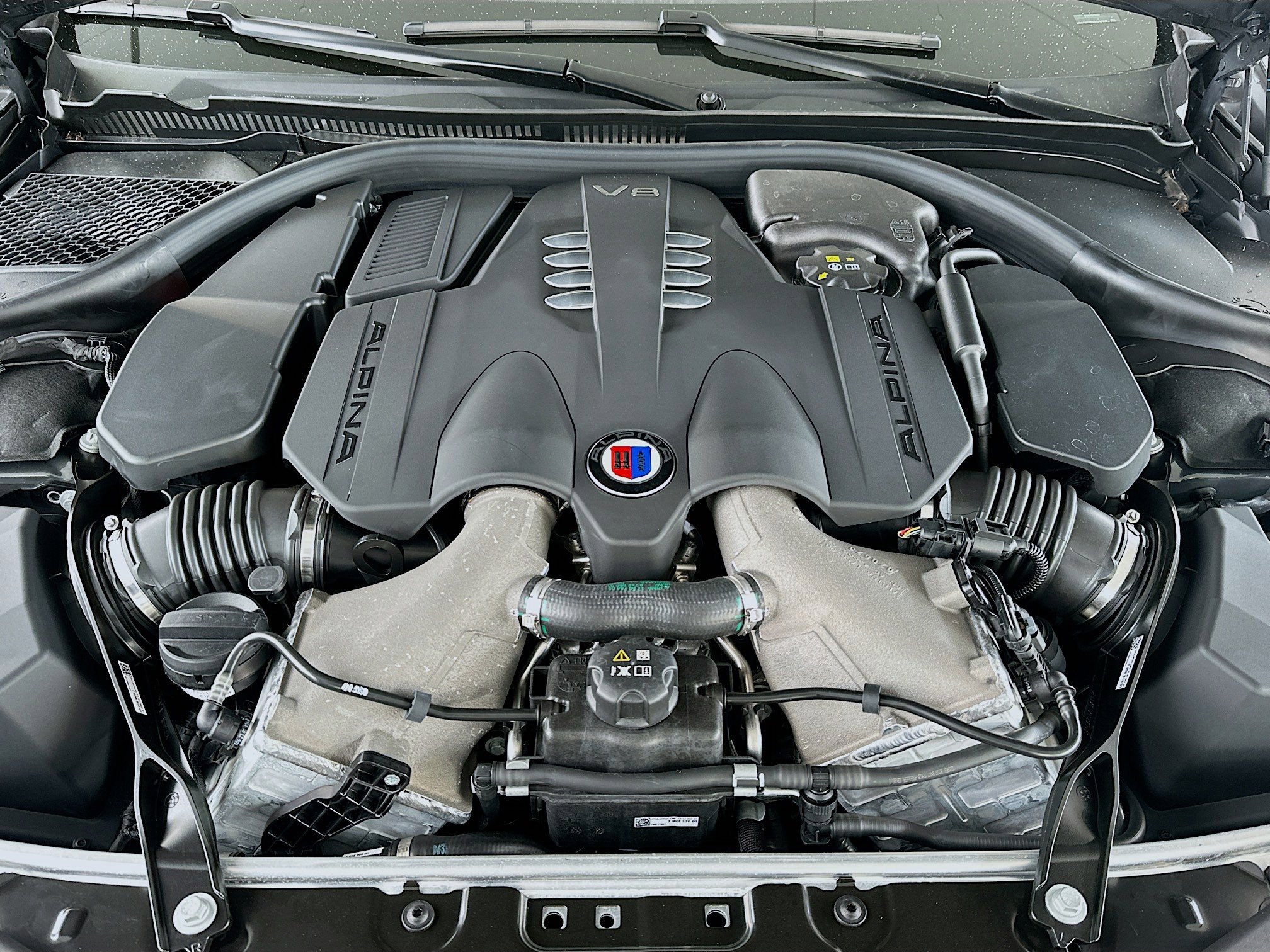 New 2025 BMW ALPINA B8 xDrive Gran Coupe image 24