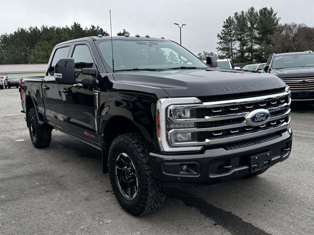 Used 2025 Ford F250 King Ranch w/ Tremor Off-Road Package AWD/4WD image 7