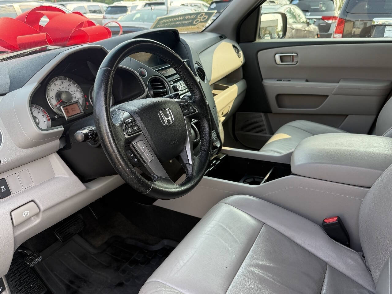 Used 2012 Honda Pilot Touring image 11