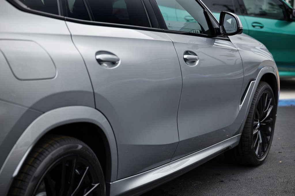 New 2026 BMW X6 xDrive40i w/ Premium Package image 8