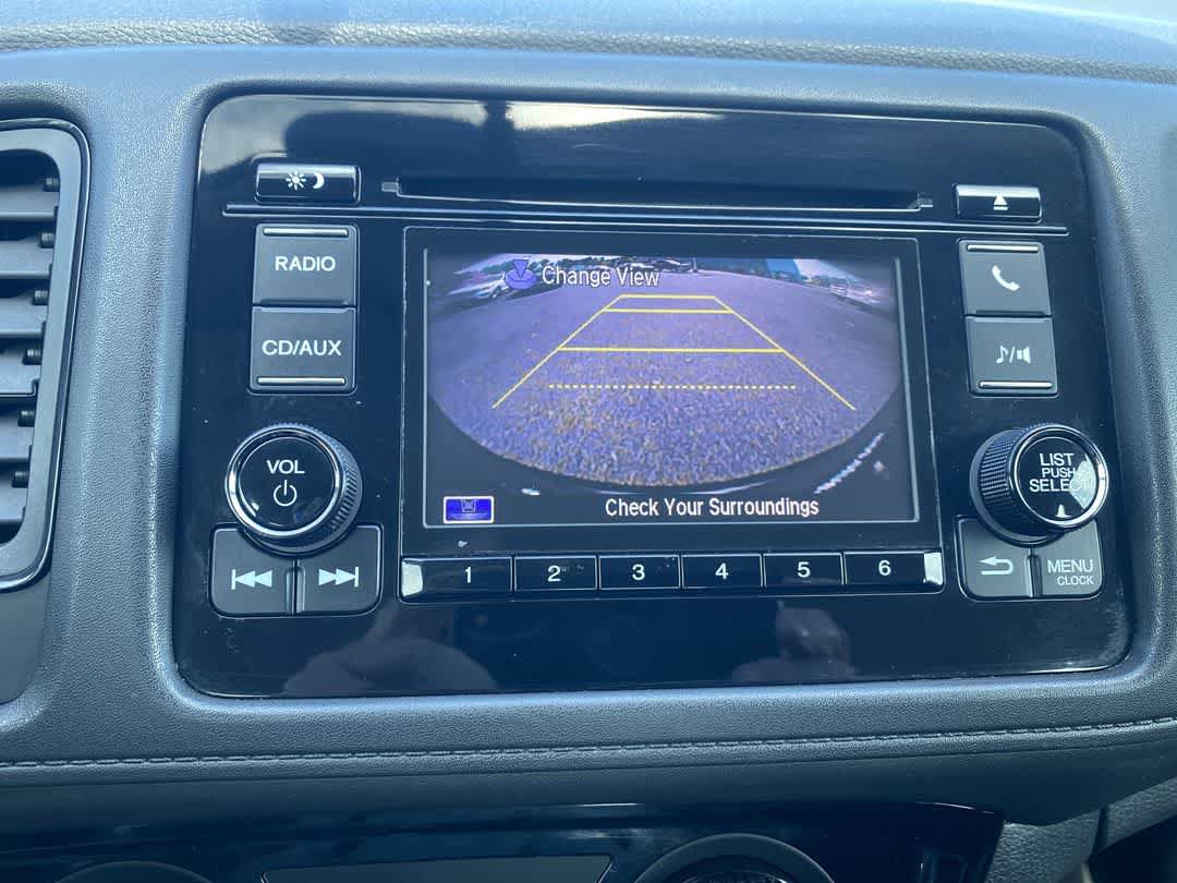 Used 2017 Honda HR-V LX image 17