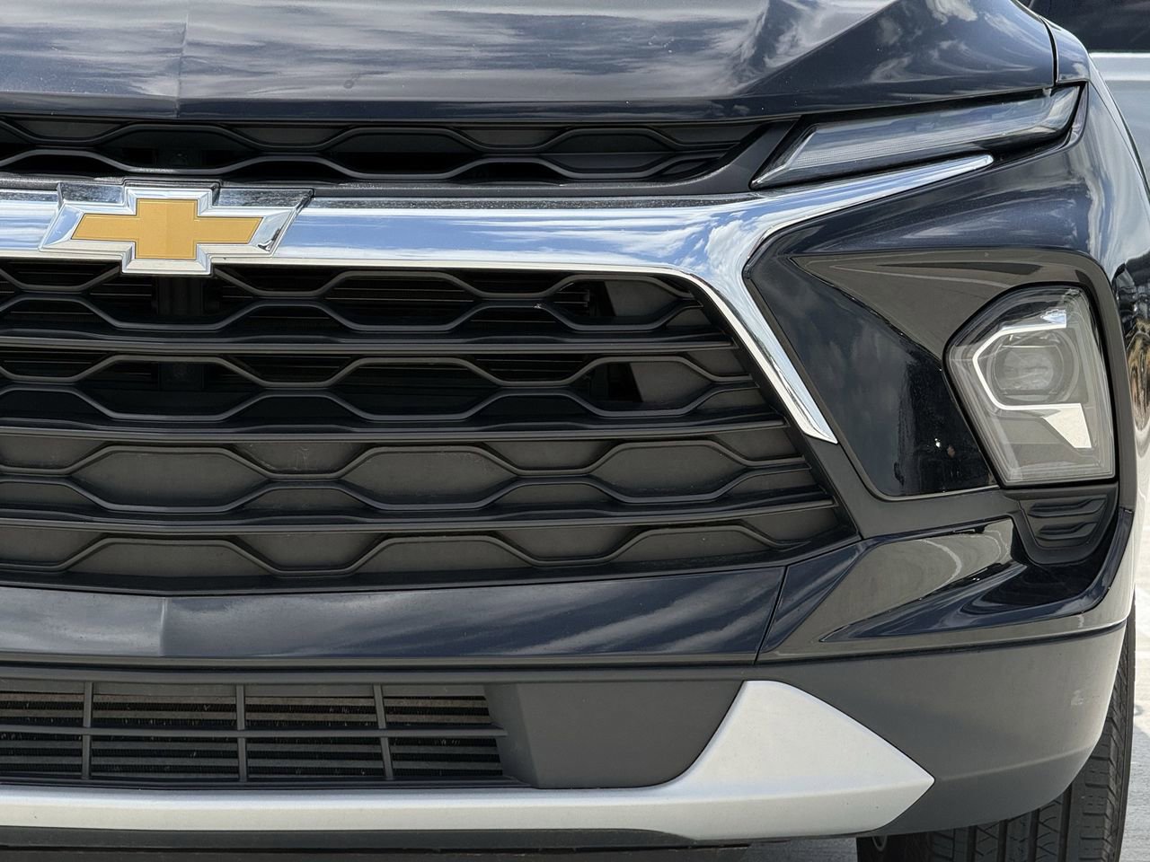 Used 2023 Chevrolet Blazer LT w/ Convenience Package FWD image 7