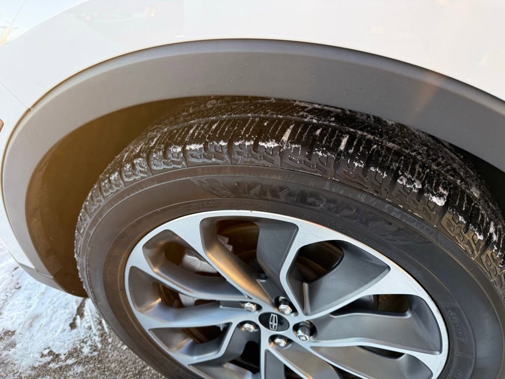 Used 2022 Lincoln Nautilus Reserve image 40