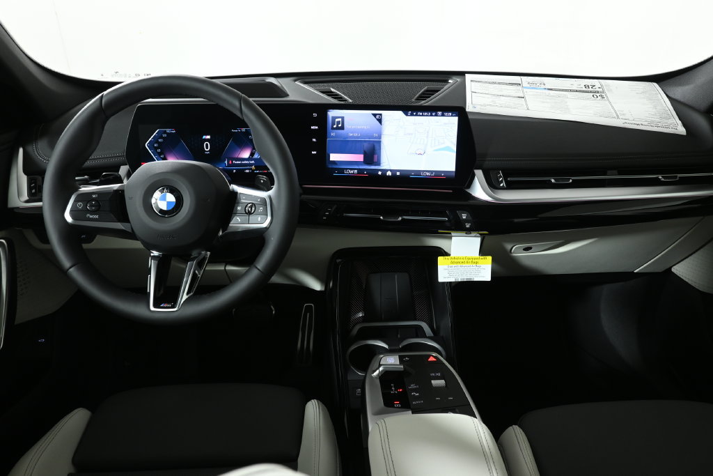 New 2027 BMW X1 xDrive28i AWD/4WD image 17