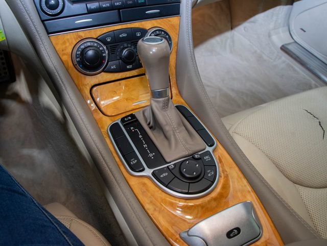 Used 2007 Mercedes-Benz SL 550 image 16