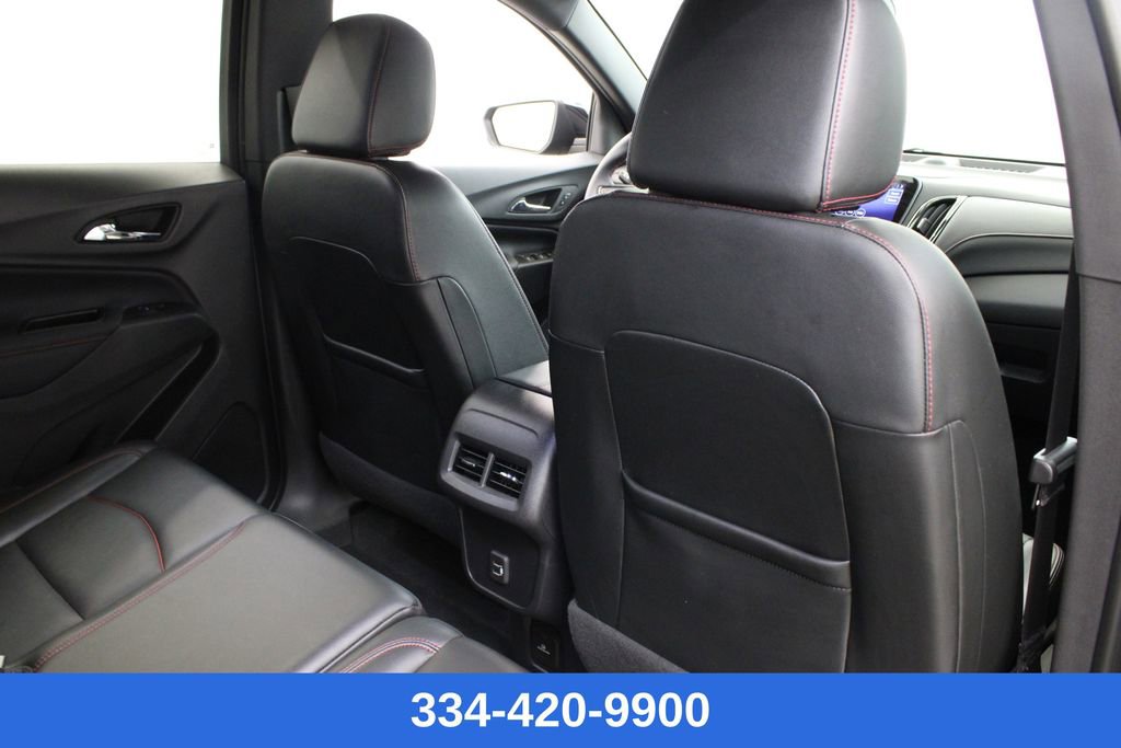 Used 2023 Chevrolet Equinox RS w/ RS Leather Package image 19