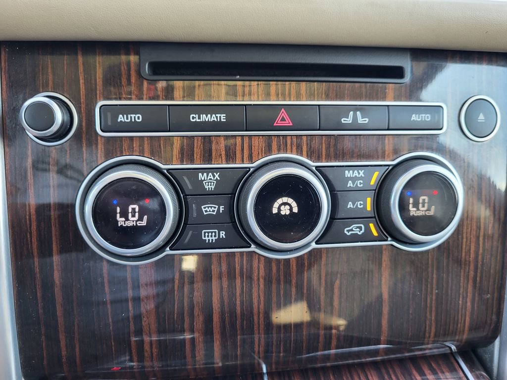 Used 2016 Land Rover Range Rover Long Wheelbase Supercharged image 27