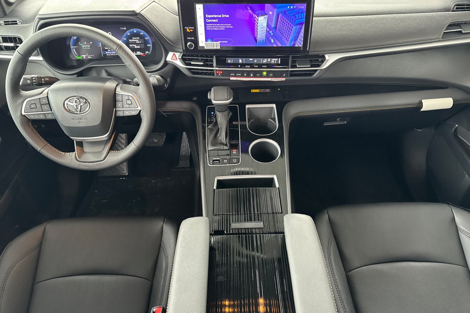 New 2026 Toyota Sienna XLE Woodland Edition AWD/4WD image 9