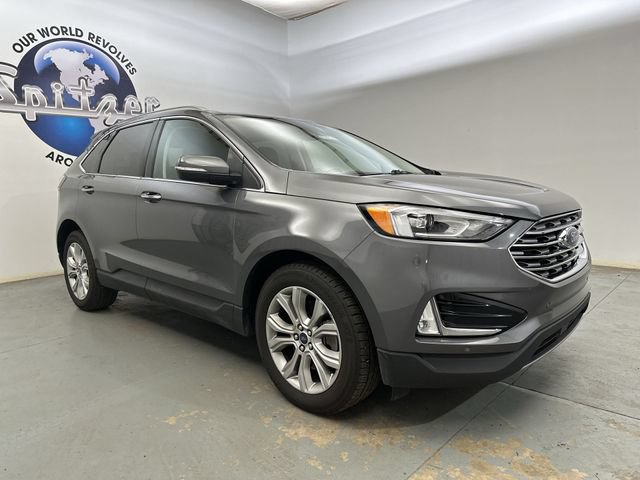 Used 2021 Ford Edge Titanium w/ Class II Trailer Tow Package AWD/4WD image 11