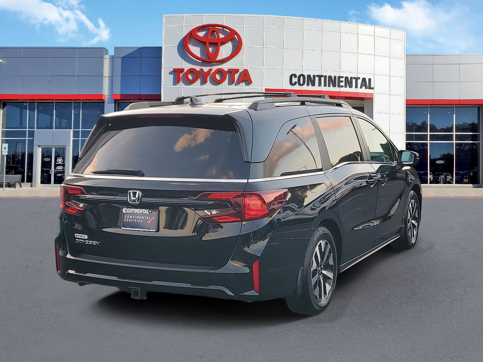 Used 2026 Honda Odyssey EX-L image 5