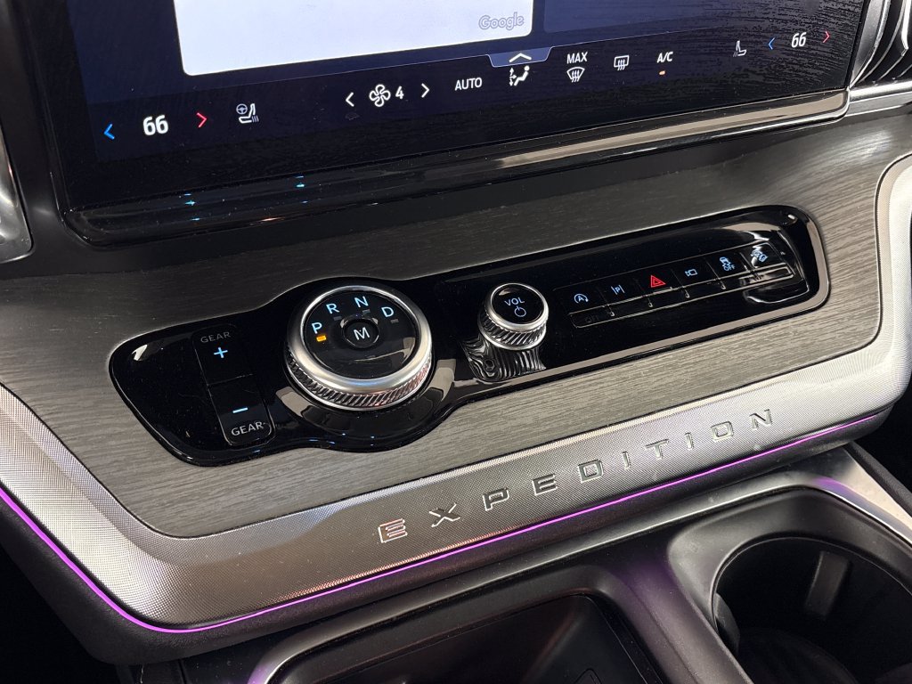 Certified 2025 Ford Expedition Max Platinum AWD/4WD image 28