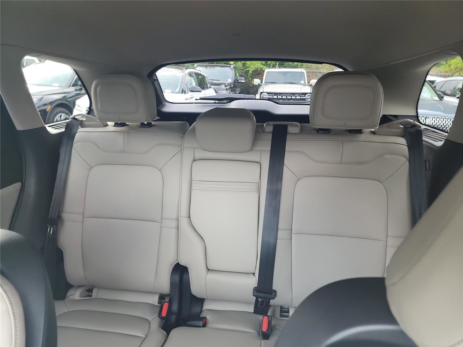 New 2026 Lincoln Corsair Premiere image 15