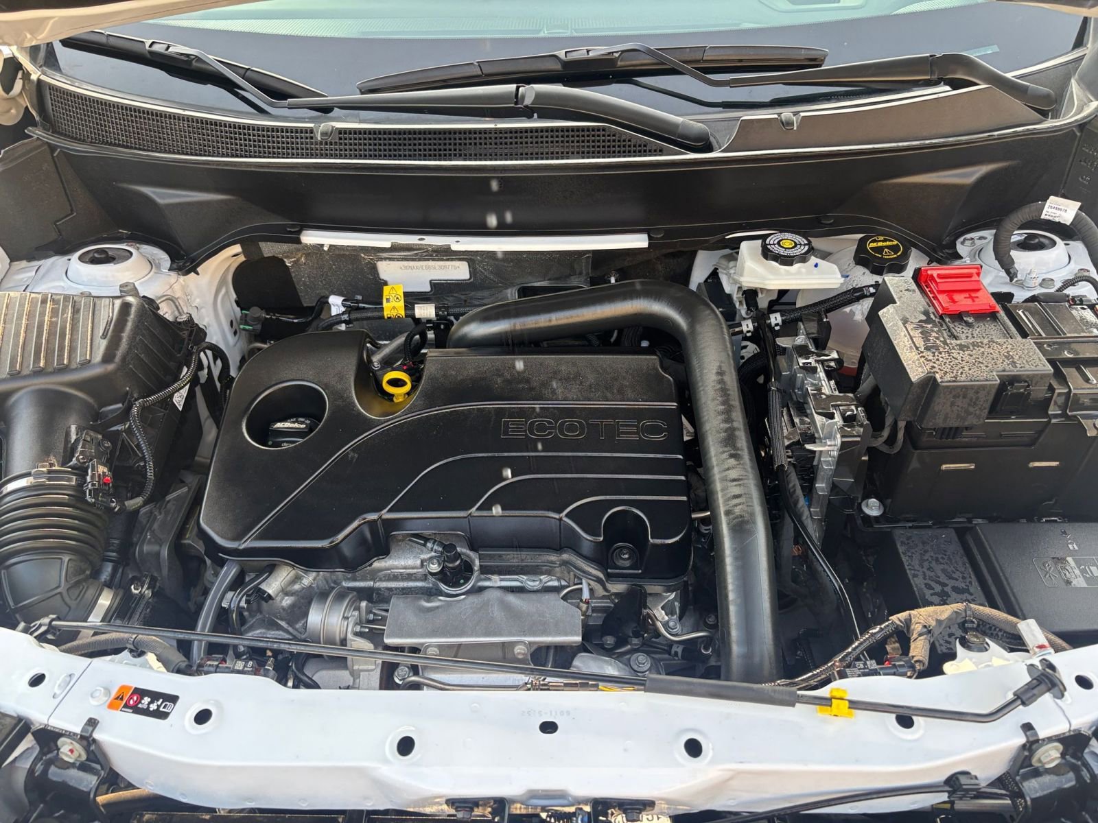 Used 2025 Chevrolet Equinox LT FWD image 33