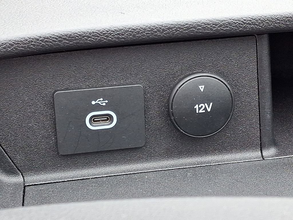 Used 2024 Ford Transit 350 XLT image 26