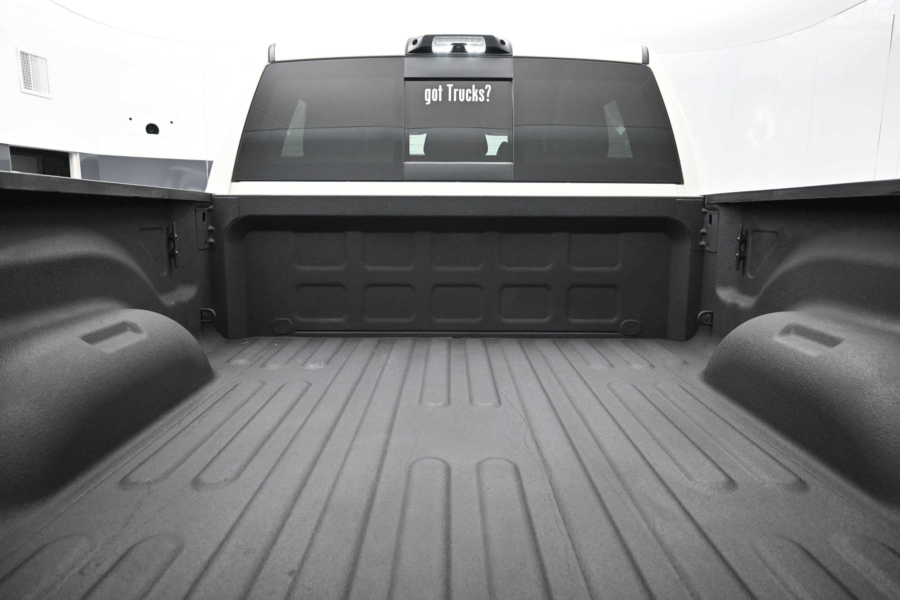 Used 2022 RAM 2500 Limited AWD/4WD image 7