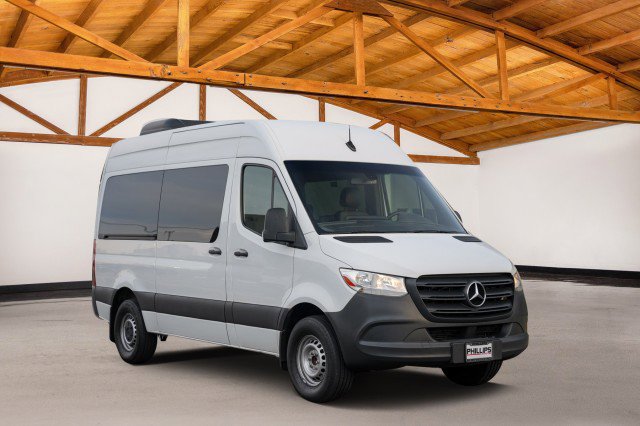 Used 2019 Mercedes-Benz Sprinter 2500 w/ Driver Convenience Package image 3