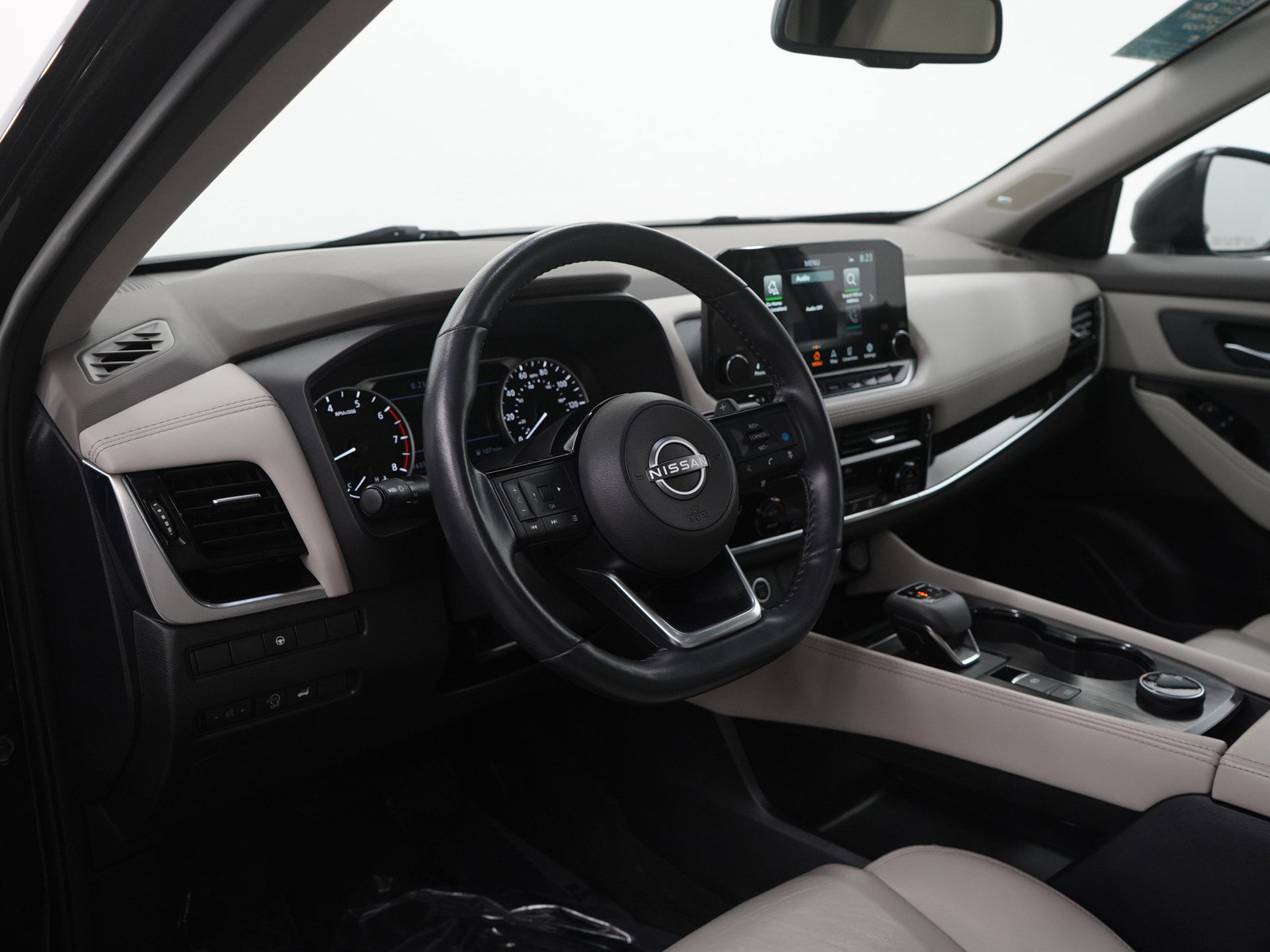 Used 2023 Nissan Rogue SL w/ SL Premium Package AWD/4WD image 17