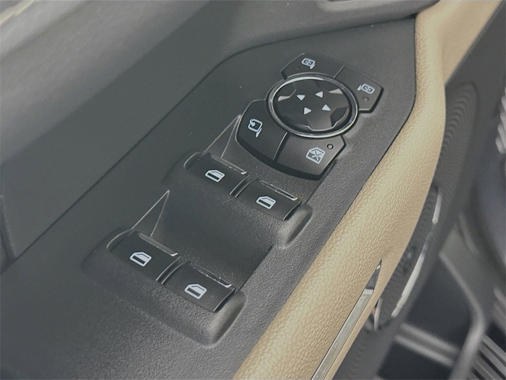 Used 2024 Ford Expedition Limited image 20