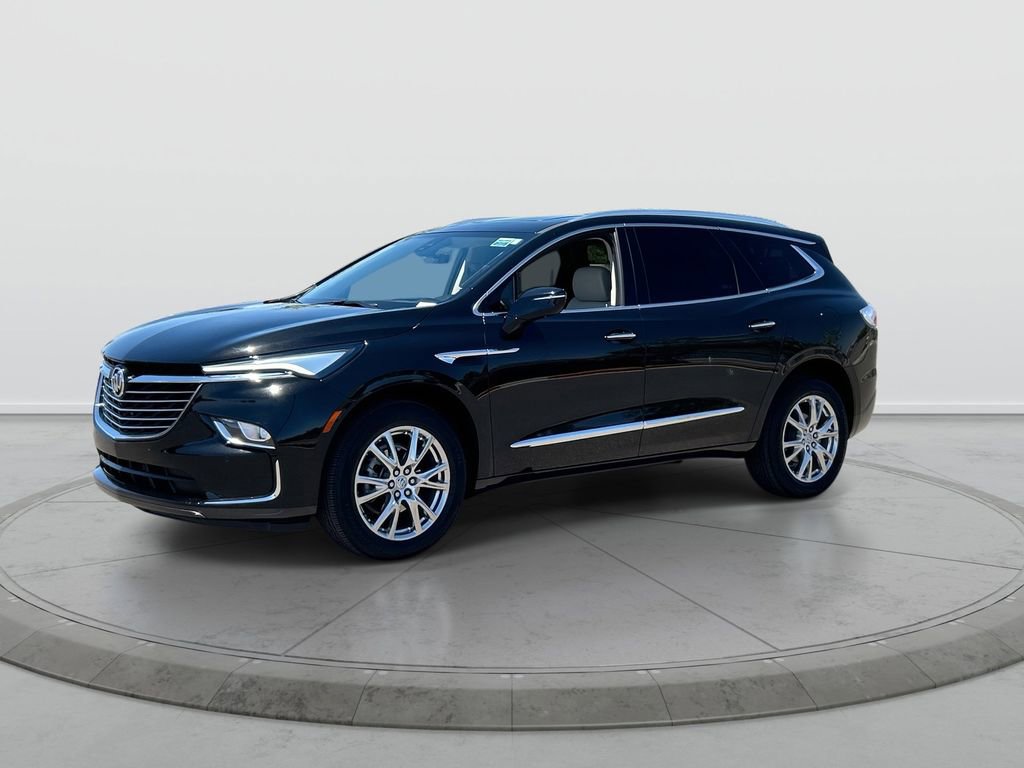 Used 2024 Buick Enclave Premium w/ Experience Buick Package FWD image 4